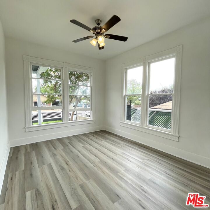 Residential Lease for rent at 1224 Lincoln Street, Bakersfield CA featuring 4 beds and 2 baths