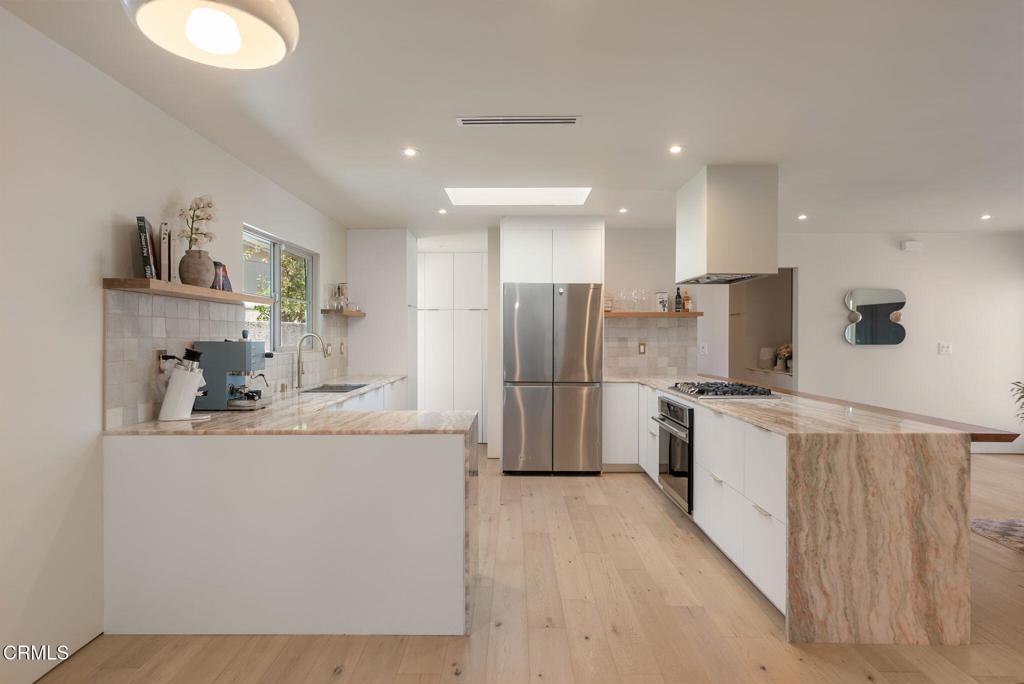 Active for sale at San Gabriel, CA, San Gabriel, CA CA and 3 baths