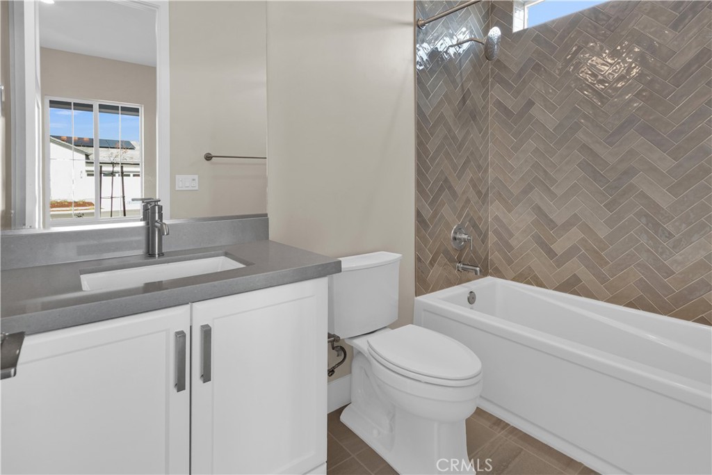 Residential for sale at 1324 Cava Road, Paso Robles CA featuring 2 beds and 3 baths