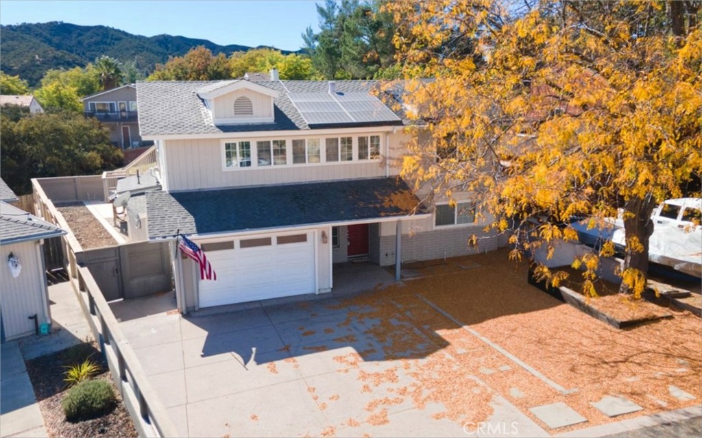 Residential for sale at 1954 Brook Ln., Paso Robles CA featuring 4 beds and 3 baths