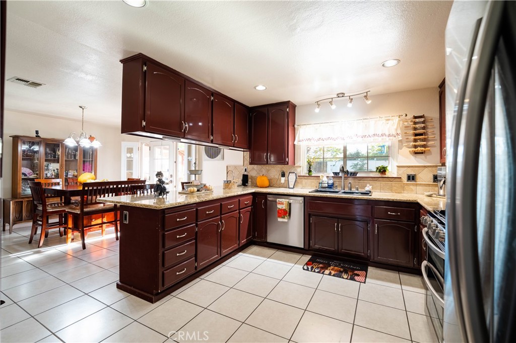 Residential for sale at 18303 Westlawn Street, Hesperia CA featuring 3 beds and 2 baths