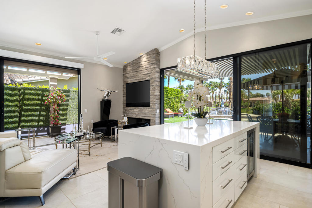 Residential for sale at 48170 Hjorth Street 57, Indio CA and 1 bath