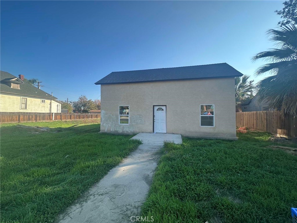 Residential for sale at 409 Central Avenue, Hanford CA featuring 4 beds and 2 baths
