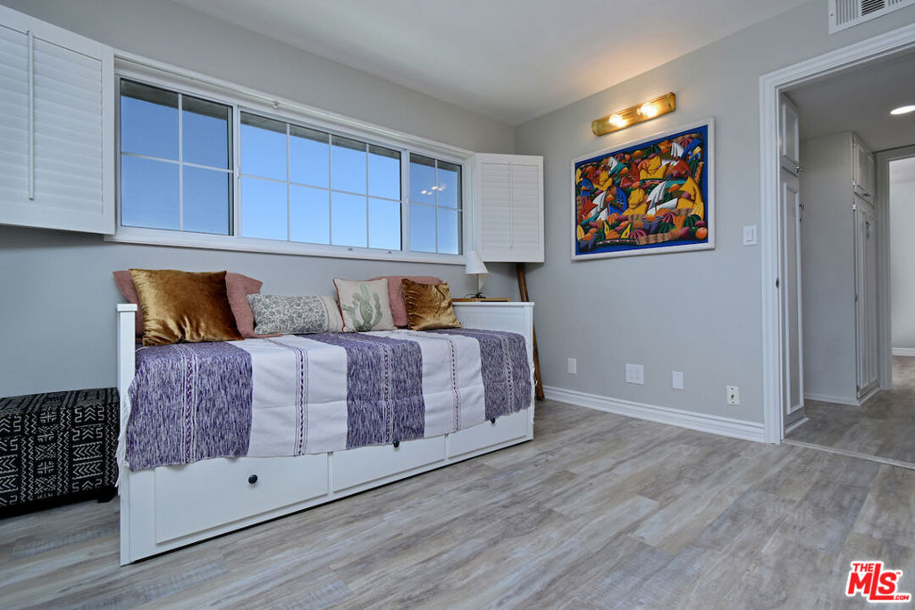 Residential for sale at 4140 Warner Boulevard 302, Burbank CA featuring 2 beds and 2 baths