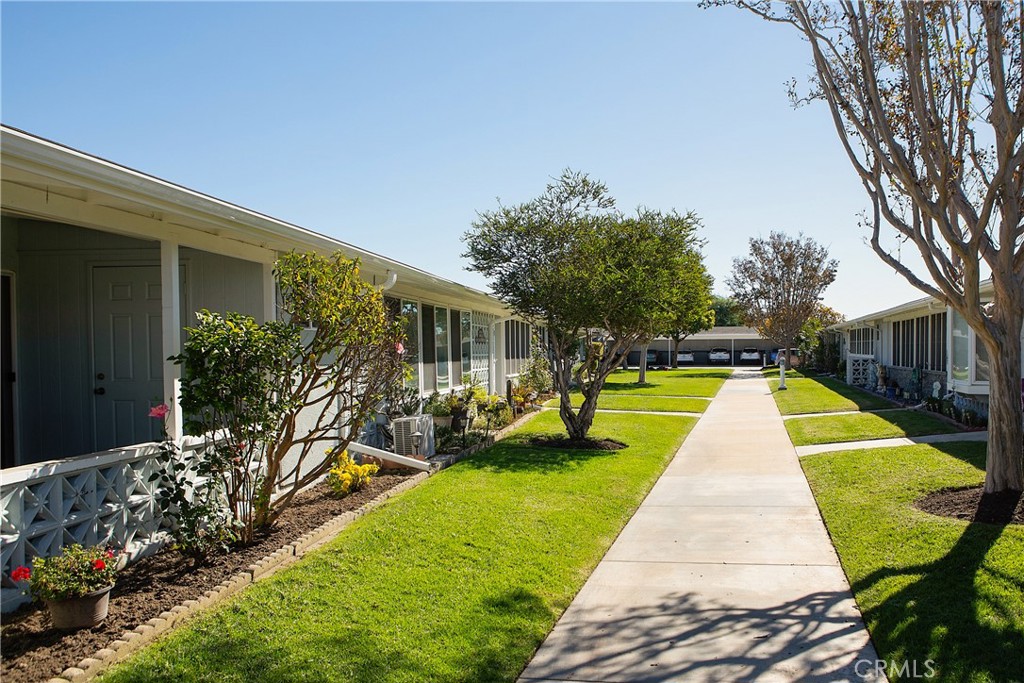 Residential for sale at 1200 Canoe Brook Dr., M3-19F, Seal Beach CA featuring 2 beds and 1 bath