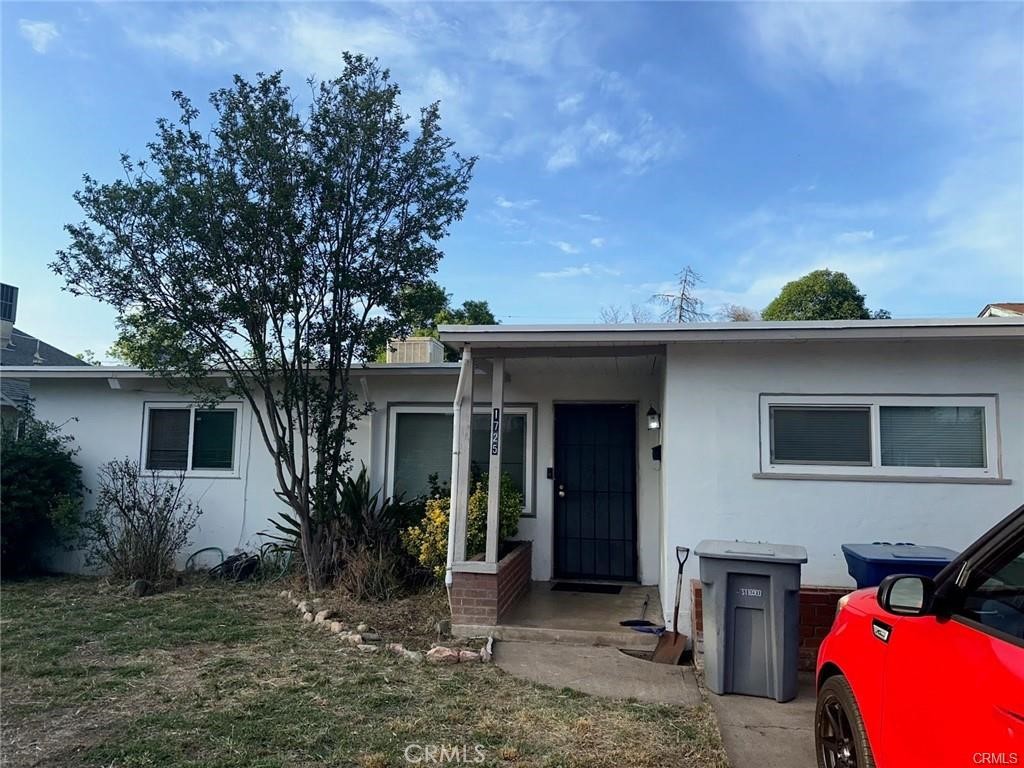 Residential for sale at 1725 E 22nd, Merced CA featuring 2 beds and 1 bath
