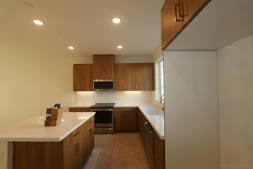 Residential for sale at 12811 ENCANTADORA Unit 31 Unit 31, San Diego CA featuring 3 beds and 4 baths