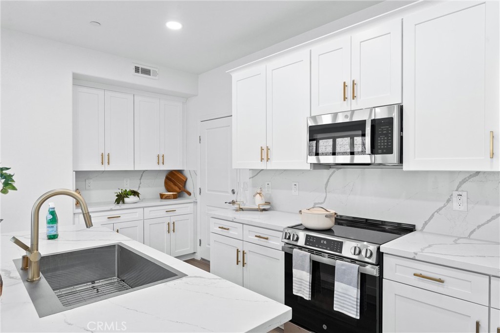 Residential for sale at 1993 Lyon Avenue, Riverside CA featuring 5 beds and 3 baths