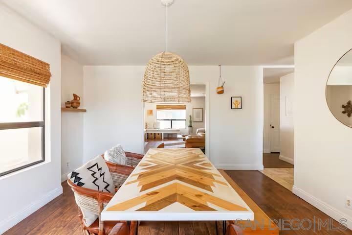 Residential Lease for rent at 837 4th Street, Encinitas CA featuring 3 beds and 4 baths