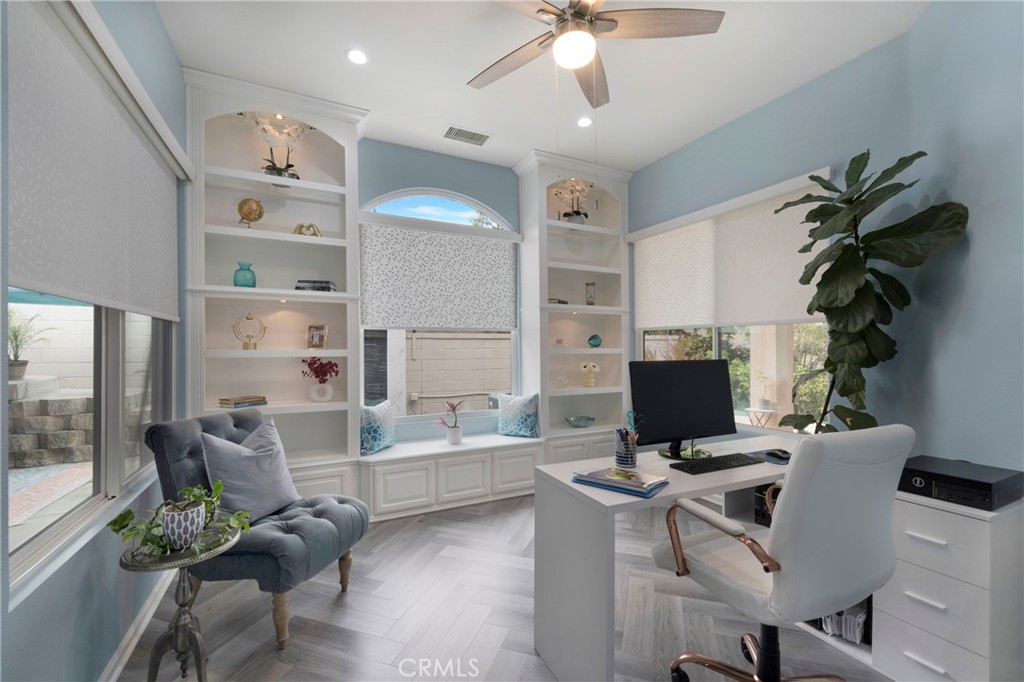 Residential for sale at 24033 Watercress, Corona CA featuring 2 beds and 2 baths