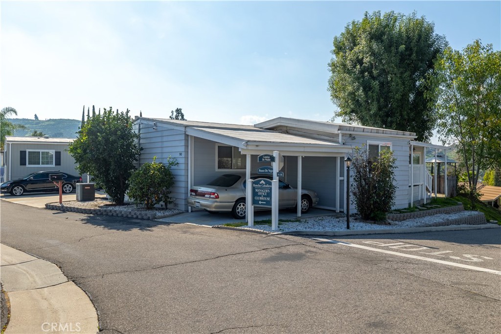 Manufactured In Park for sale at 15181 Van Buren 90, Riverside CA featuring 3 beds and 2 baths