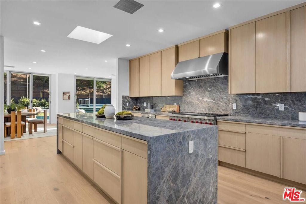 Residential for sale at 1836 Loma Vista Drive, Beverly Hills CA featuring 4 beds and 7 baths