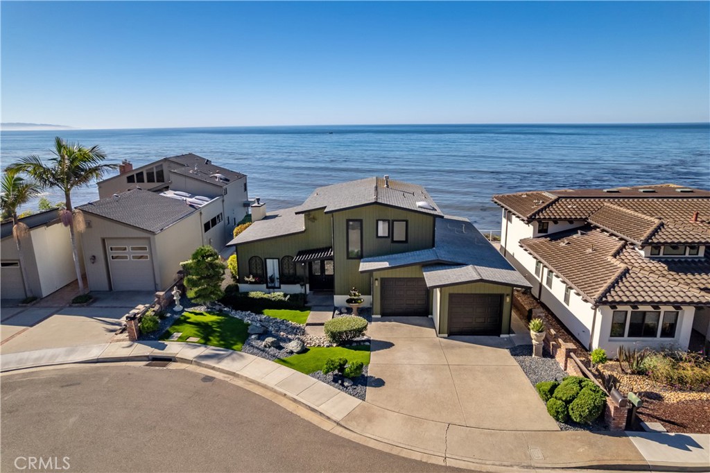 Residential for sale at 2101 Shoreline, Pismo Beach CA featuring 3 beds and 2 baths