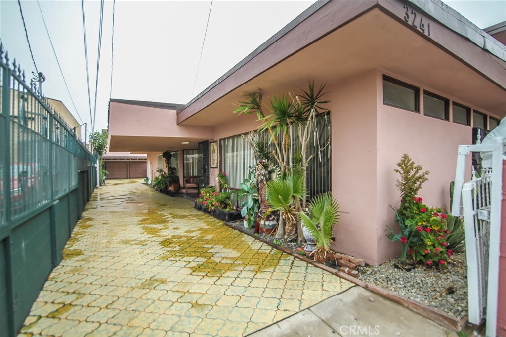 Residential Income for sale at 3241 Santa Ana, Huntington Park CA
