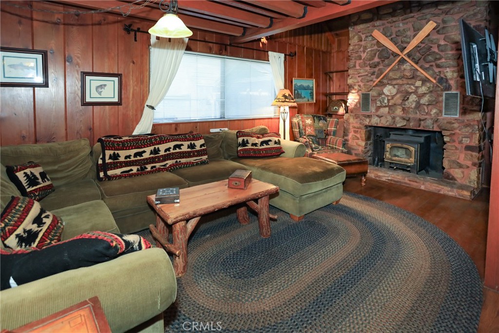 Residential for sale at 42690 Sonoma, Big Bear Lake CA featuring 2 beds and 2 baths