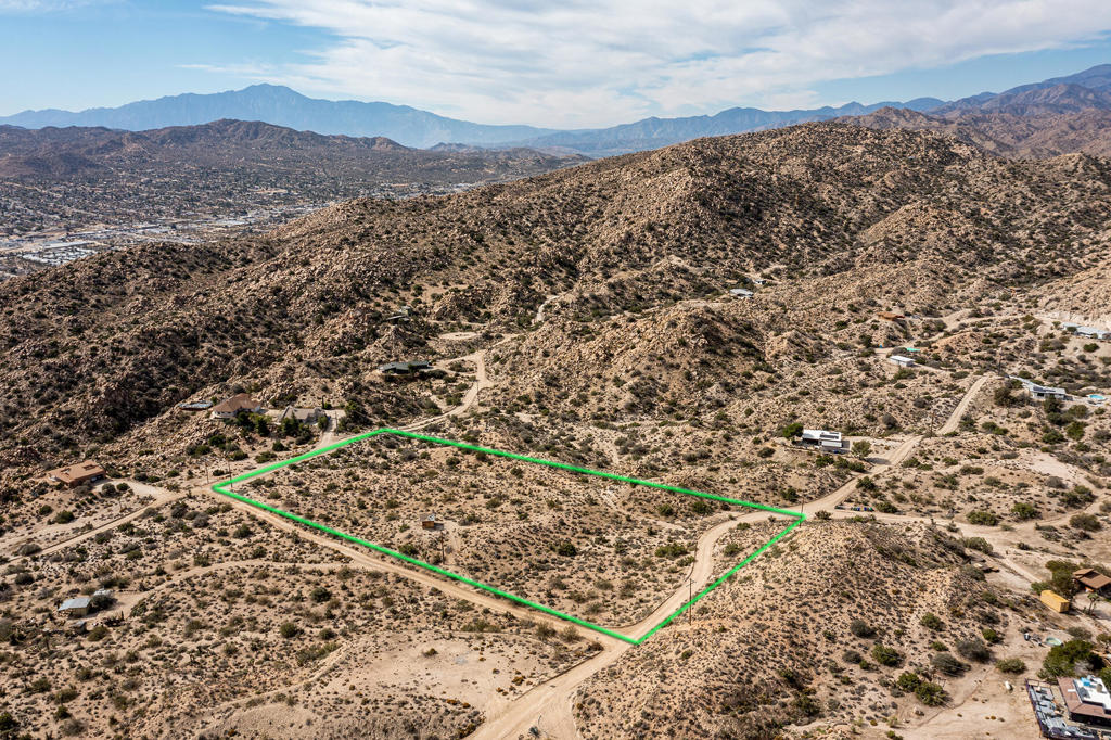Residential for sale at 101 Nelson Road, Yucca Valley CA