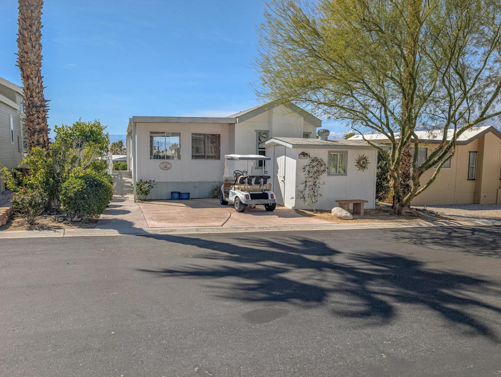 Manufactured In Park for sale at 70200 Dillon Road 499, Desert Hot Springs CA featuring 1 bed and 1 bath