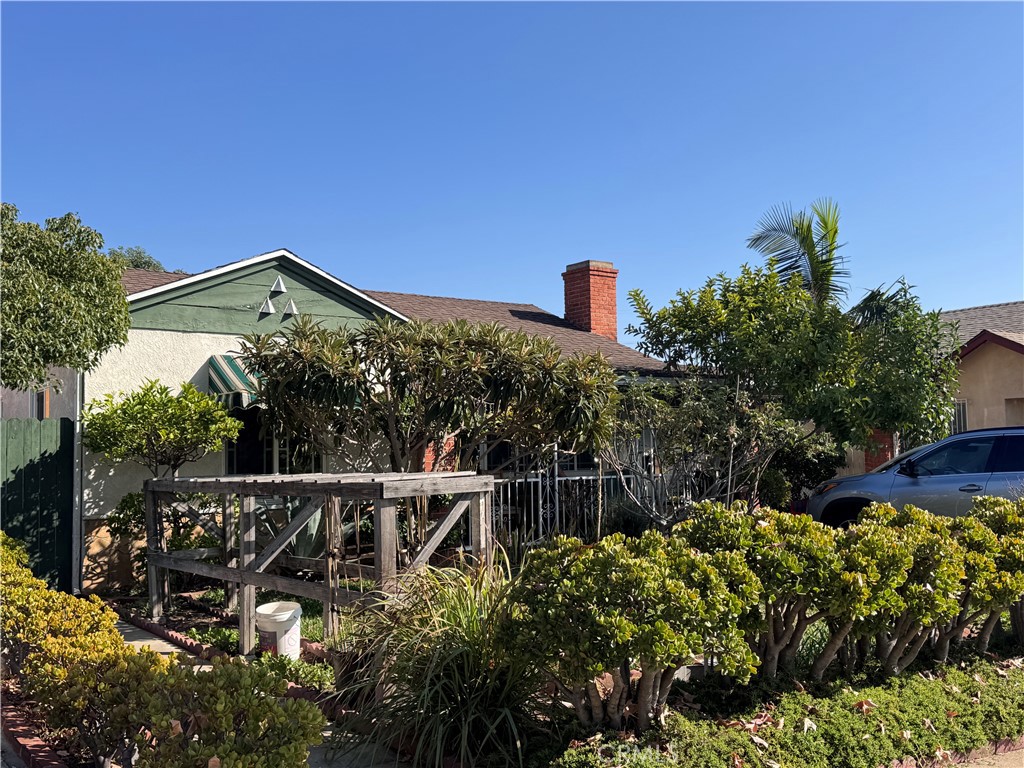 Active for sale at Alhambra, CA, Alhambra, CA CA and 3 baths