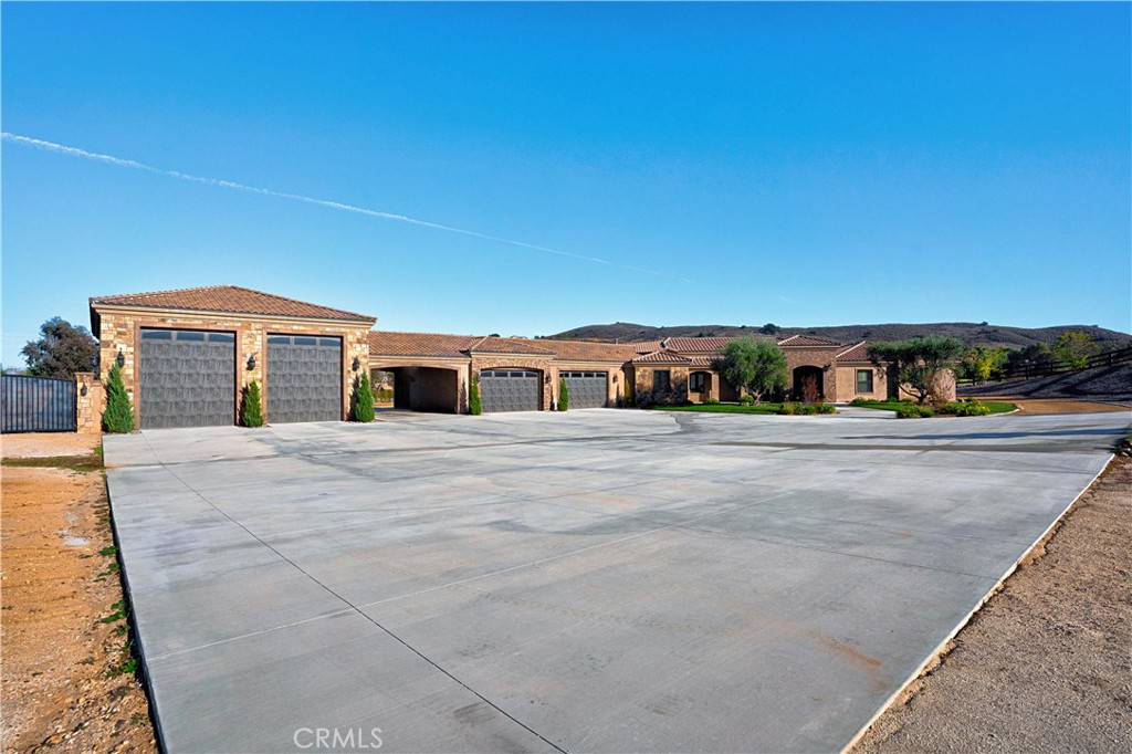 Residential for sale at 39760 Amber Court, Murrieta CA featuring 4 beds and 4 baths