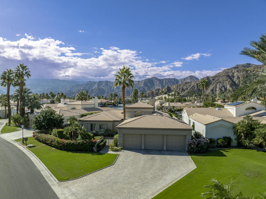 Residential for sale at 47295 Via Koron, La Quinta CA featuring 3 beds and 4 baths