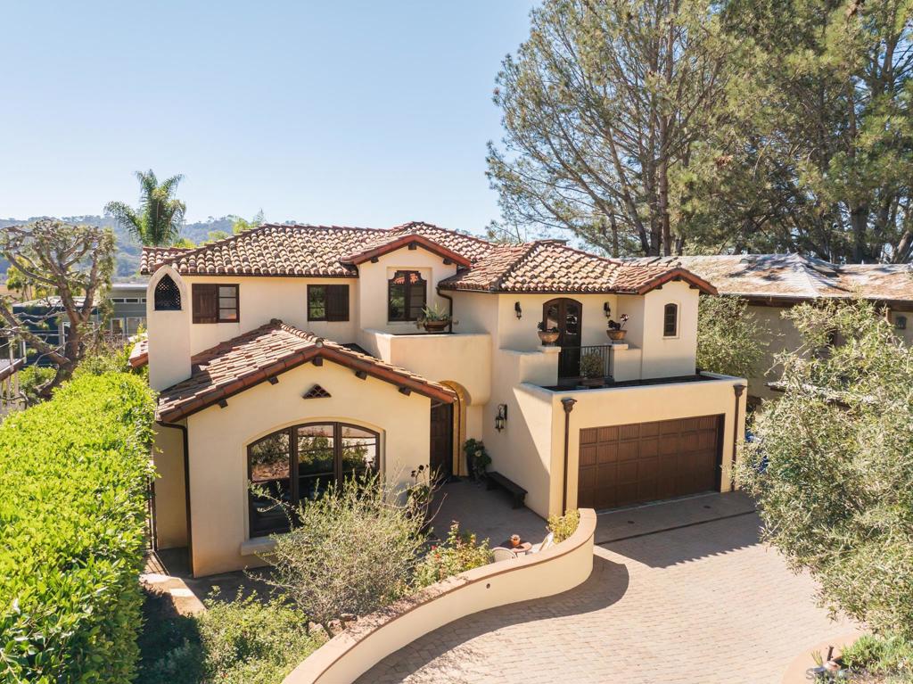 Residential for sale at 2563 Via Pisa, Del Mar CA featuring 4 beds and 4 baths