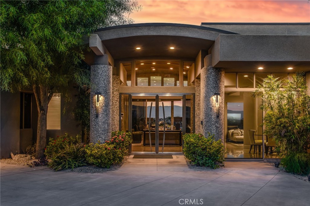 Residential for sale at 7 Mirada Circle, Rancho Mirage CA featuring 4 beds and 6 baths