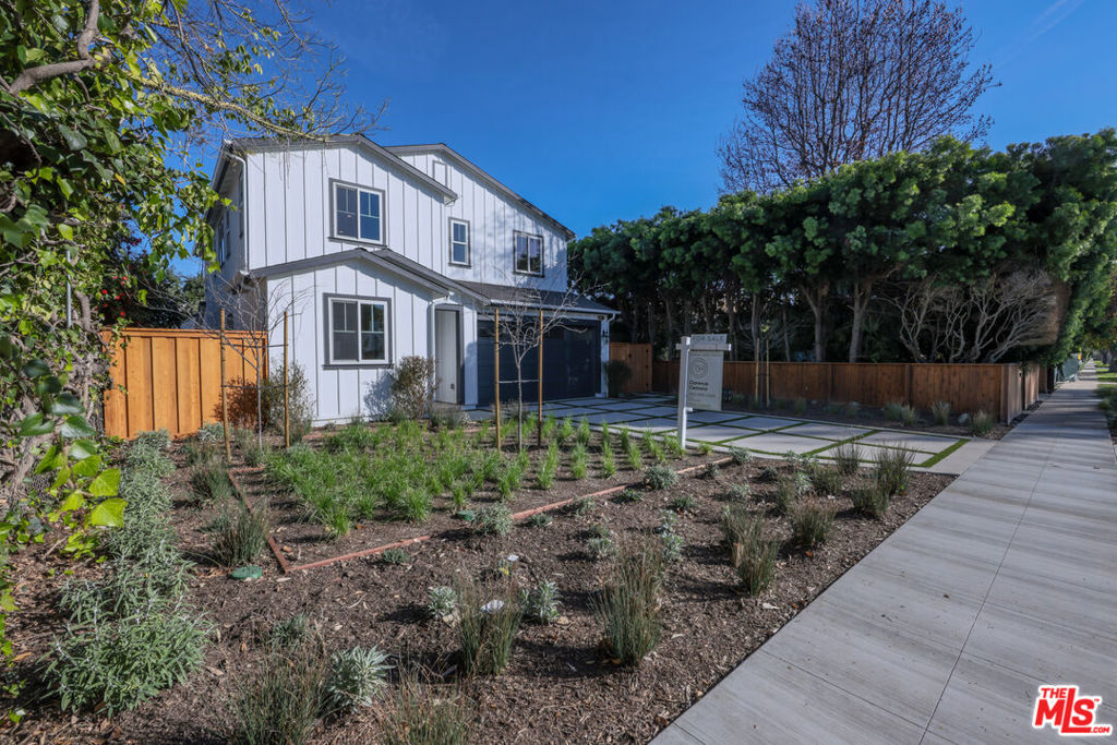 Residential for sale at , Studio City, Los Angeles CA featuring 5 beds and 5 baths