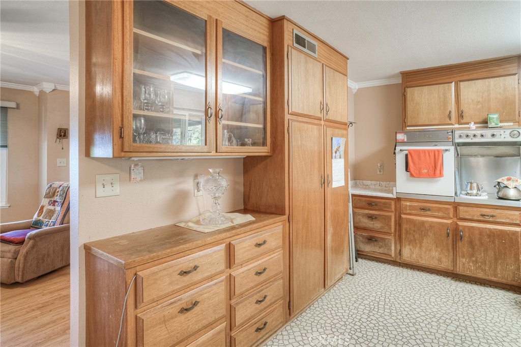 Residential for sale at 1361 Mount Ida Road, Oroville CA featuring 3 beds and 2 baths