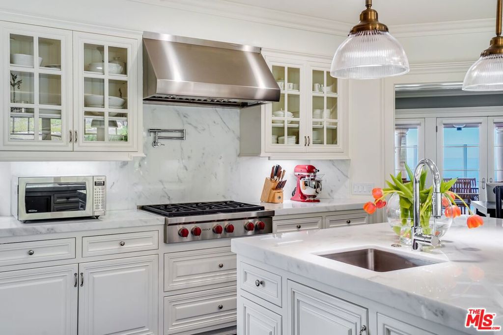 Residential for sale at 6277 Sea Star Drive, Malibu CA featuring 7 beds and 6 baths