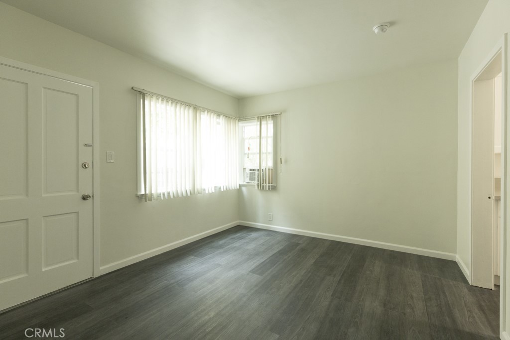 Residential Lease for rent at 4047 Irving Place A, Culver City, Los Angeles County CA featuring 1 bed and 1 bath