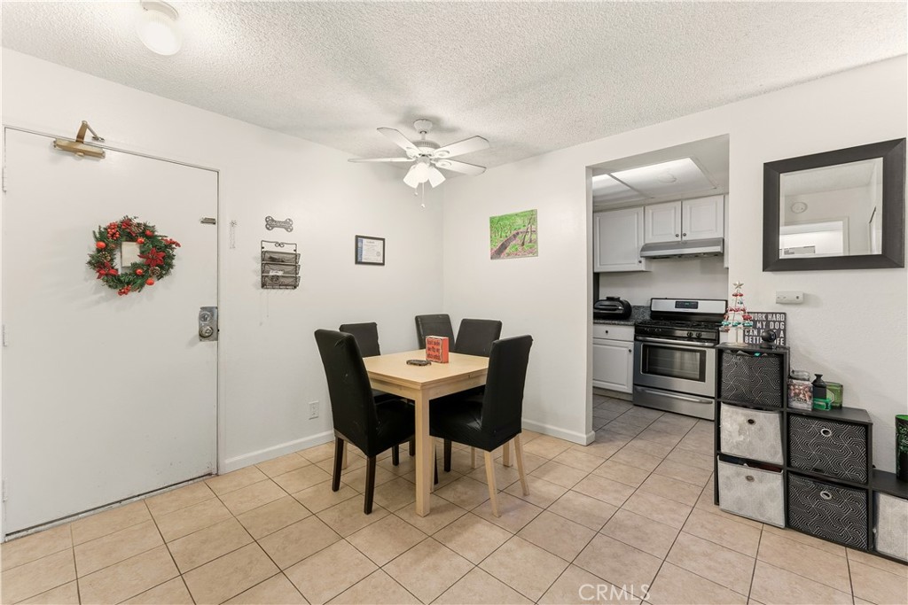 Residential for sale at 600 W 3rd St B116, Santa Ana CA featuring 1 bed and 1 bath