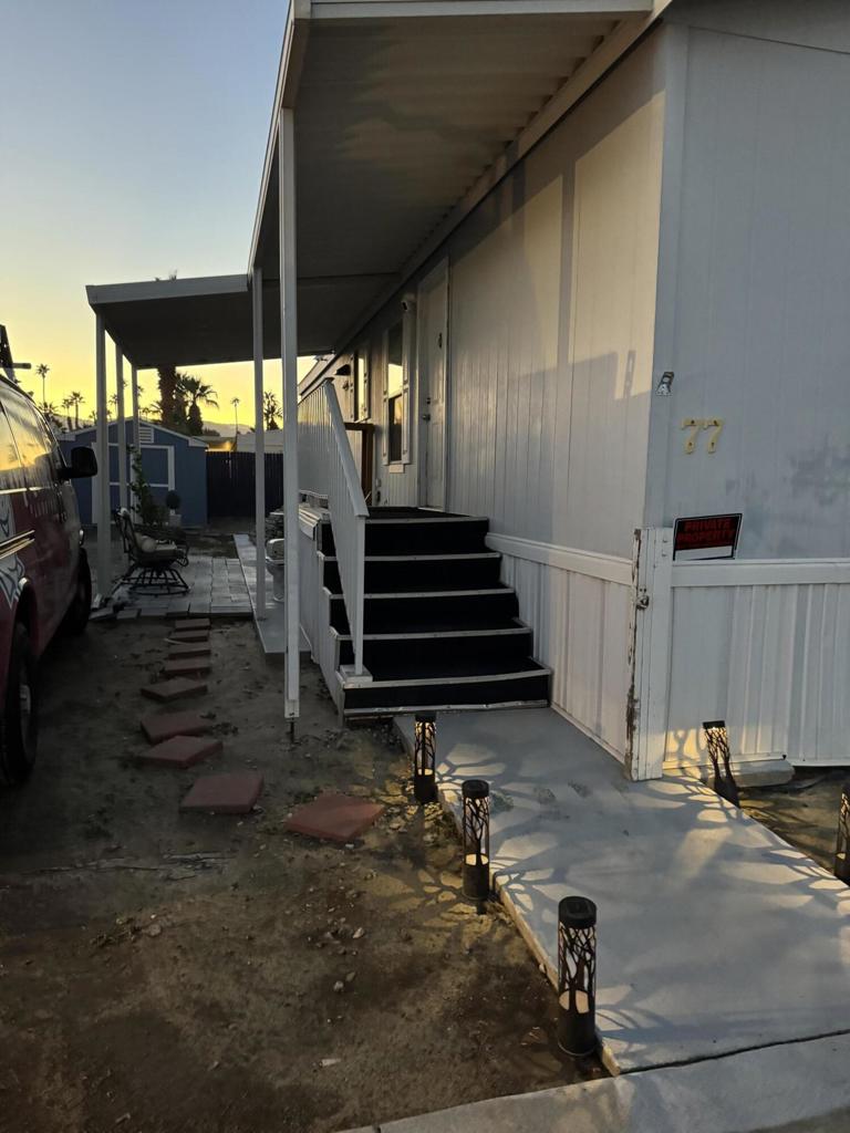 Manufactured In Park for sale at 51555 Monroe Street 77, Indio CA featuring 2 beds and 2 baths