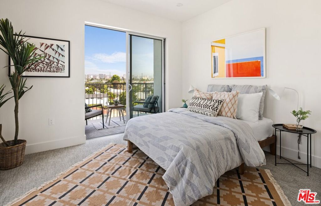 Residential Lease for rent at 2600 S Sepulveda Boulevard Unit 305, Los Angeles, Los Angeles County CA featuring 4 beds and 4 baths