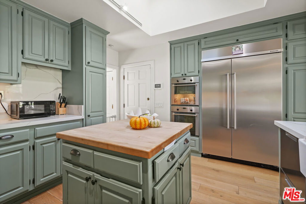 Residential for sale at 6052 Merritt Drive, Malibu CA featuring 7 beds and 7 baths