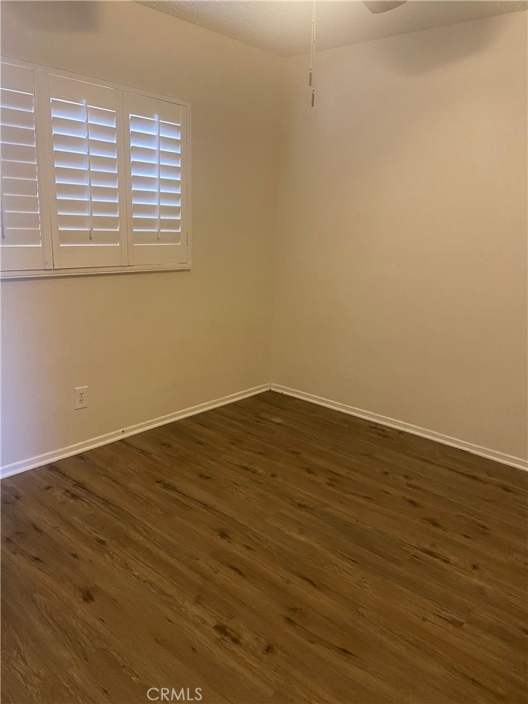 Residential Lease for rent at 1861 Calle Diablo, Hemet CA featuring 2 beds and 1 bath