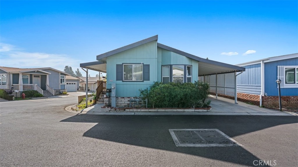 Manufactured In Park for sale at 1051 Site Dr Spc 233 233, Brea CA featuring 2 beds and 2 baths