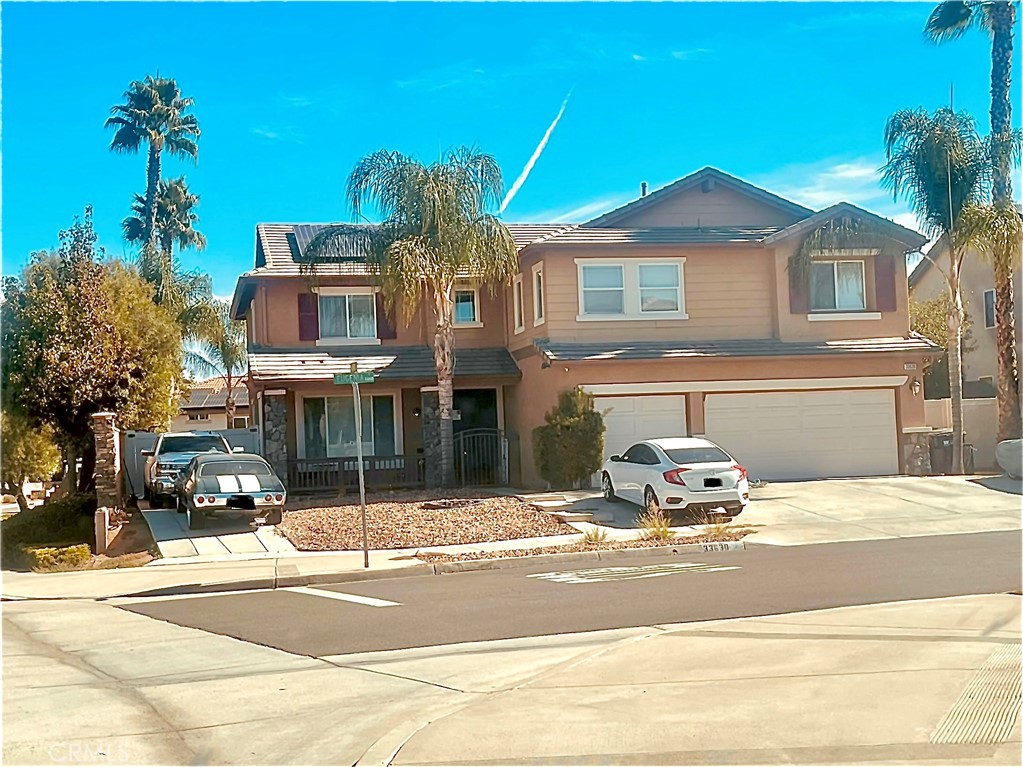 Residential for sale at 33630 Eugenia, Murrieta CA featuring 6 beds and 4 baths