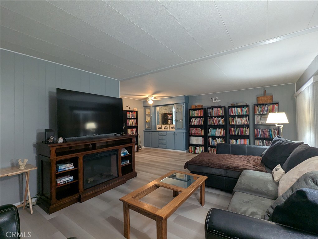 Manufactured In Park for sale at 133 Sycamore, Oroville CA featuring 2 beds and 2 baths