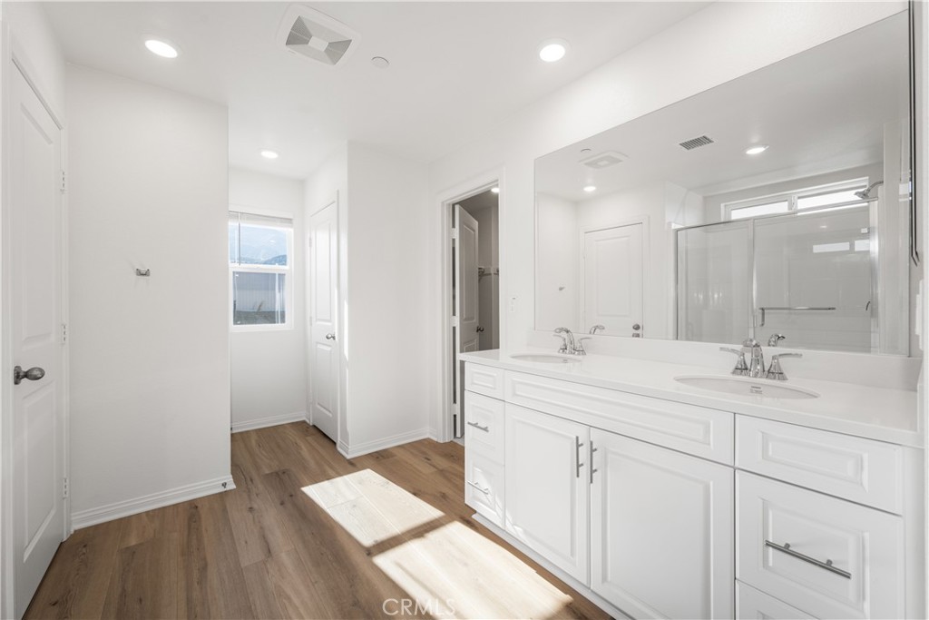 Residential Lease for rent at 27342 Denali Court, Corona CA featuring 5 beds and 4 baths