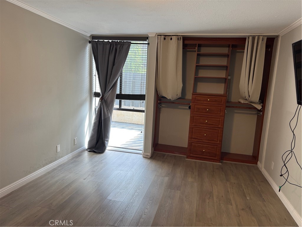 Residential Lease for rent at 4239 Via Arbolada 101, Los Angeles, Los Angeles County CA featuring 2 beds and 2 baths