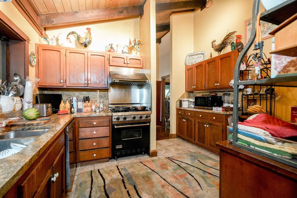 Residential for sale at 21 Red Rock Way, San Rafael CA featuring 3 beds and 3 baths