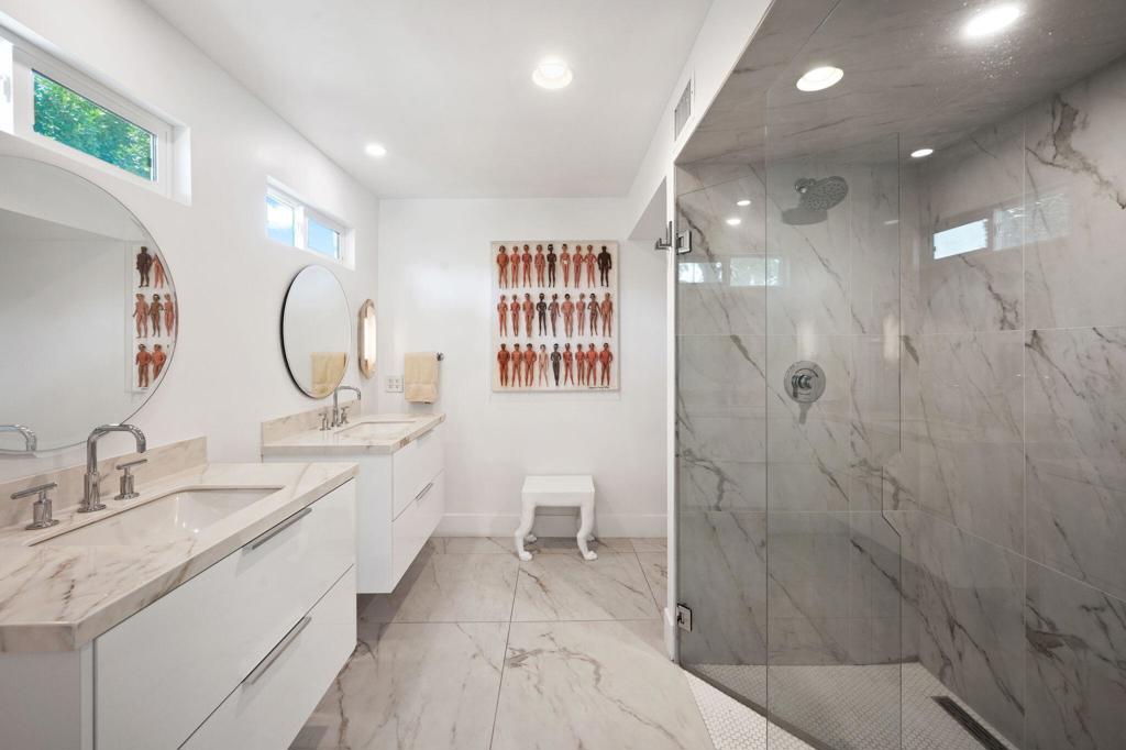 Residential for sale at 73905 Flagstone Lane, Palm Desert CA featuring 2 beds and 2 baths