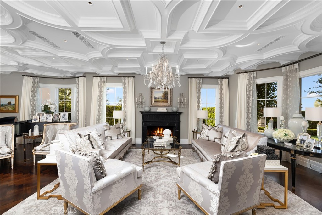 Active for sale at Glendora, CA, Glendora, CA CA and 6 baths