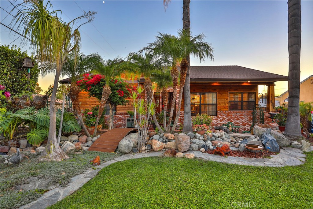 Residential for sale at 436 Oakdale, Claremont CA featuring 4 beds and 3 baths