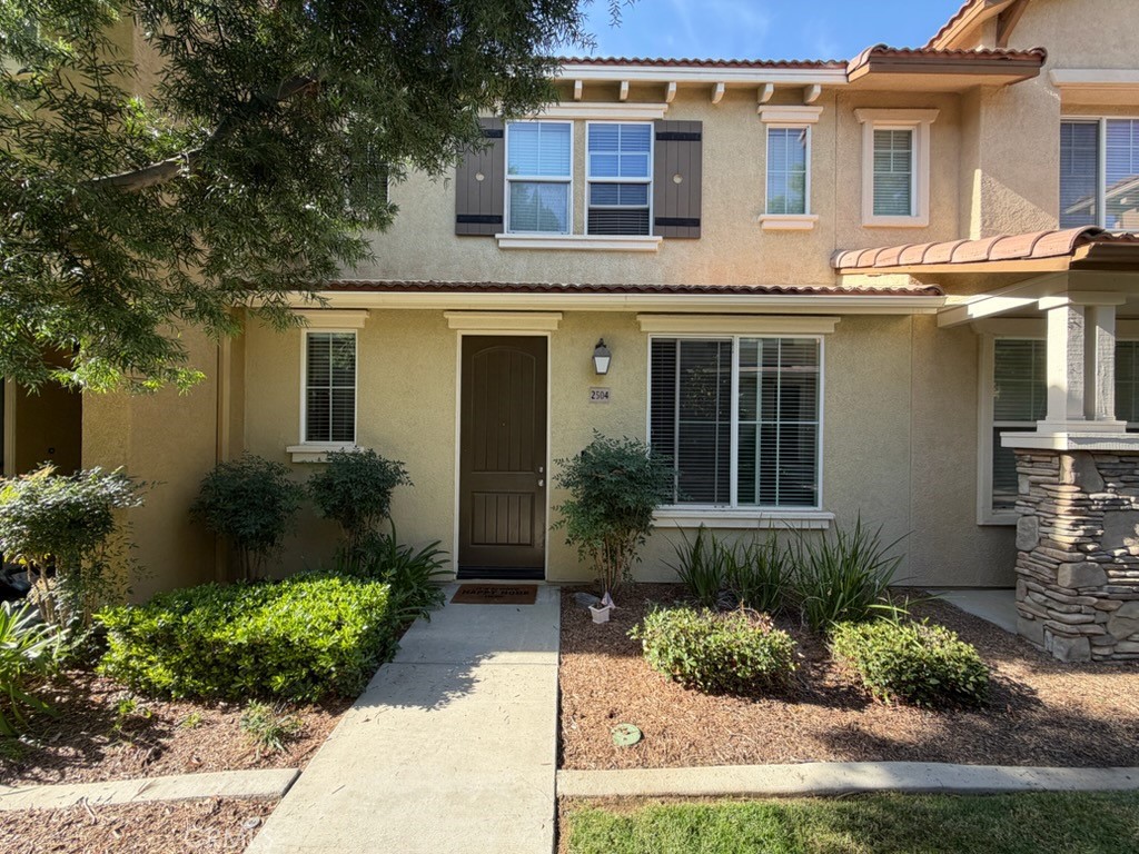 Residential for sale at 30505 Canyon Hills 2504, Lake Elsinore CA featuring 2 beds and 3 baths