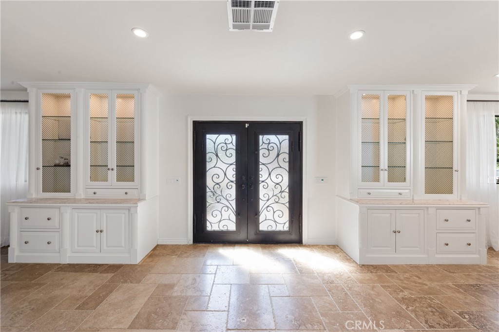 Residential for sale at 72408 Desert Drive, Rancho Mirage CA featuring 3 beds and 3 baths