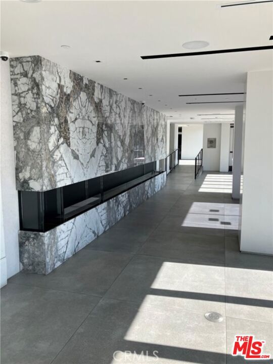 Residential Lease for rent at 8811 Burton Way 308, Los Angeles, Los Angeles County CA featuring 2 beds and 2 baths