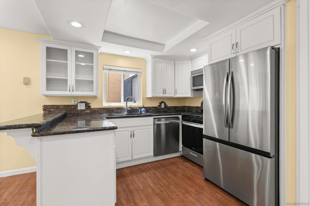 Residential for sale at 7969 Caminito Dia Unit 3, San Diego CA featuring 2 beds and 2 baths