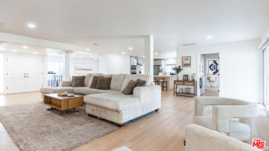 Active for sale at Glendora, CA, Glendora, CA CA and 3 baths