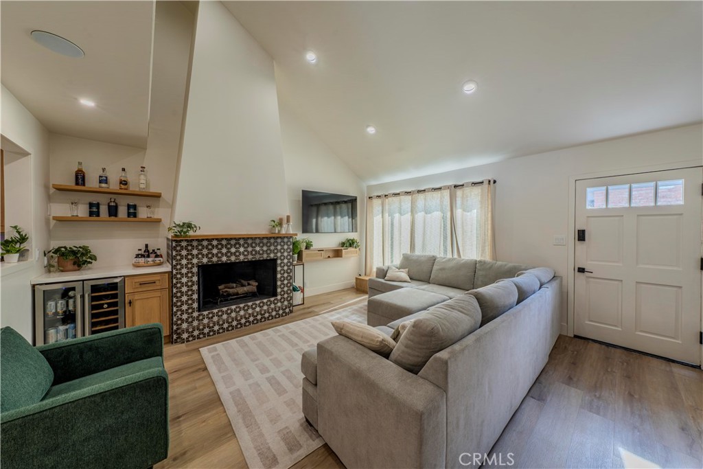 Residential for sale at 135 Morristown, Costa Mesa CA featuring 2 beds and 2 baths